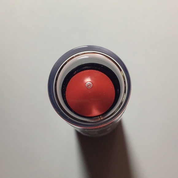 True Color Lip Balm in Peach Pout - Picture 2 of 4